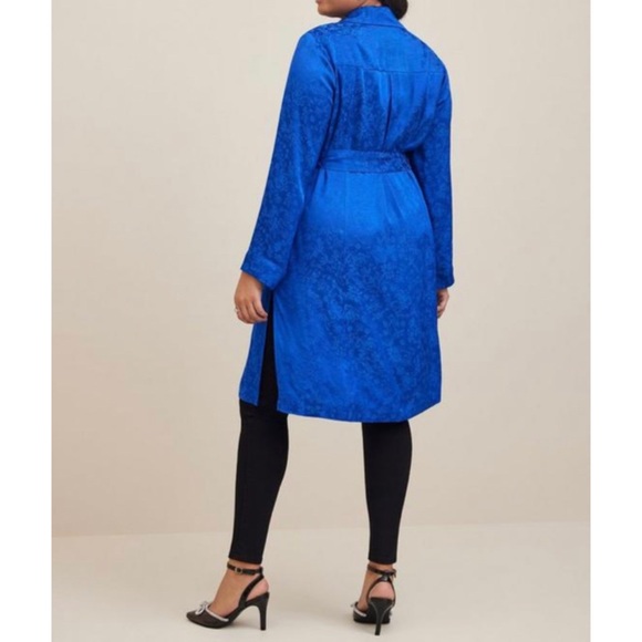 🆕Blue Jacquard Trench Coat 1 1X 14 16 NWT Torrid New! - Picture 3 of 5